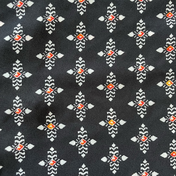 Express Tank Top - Size XS - All Over Print - Picture 2 of 2